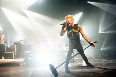SUM 41 à l'Autre Canal en 2019 - photo 4