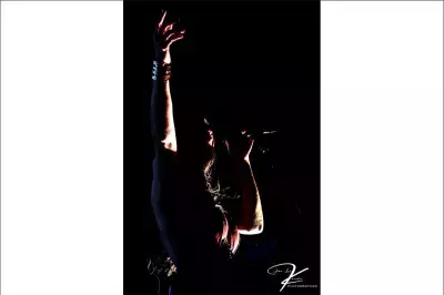 - ii - (Two Eyes) à l'Autre Canal  - photo 4