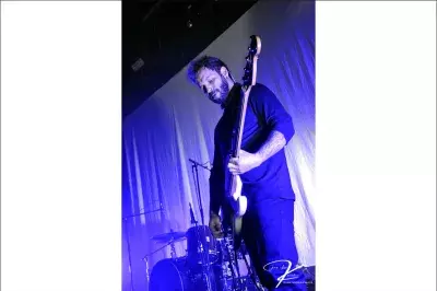 - ii - (Two Eyes) à l'Autre Canal  - photo 7