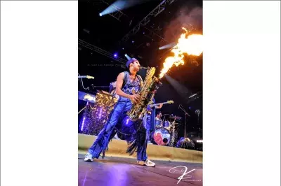 Deluxe au NJP en 2025 - photo 9